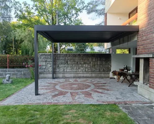 Nowoczesna pergola tarasowa SOLE – realizacja Katowice.