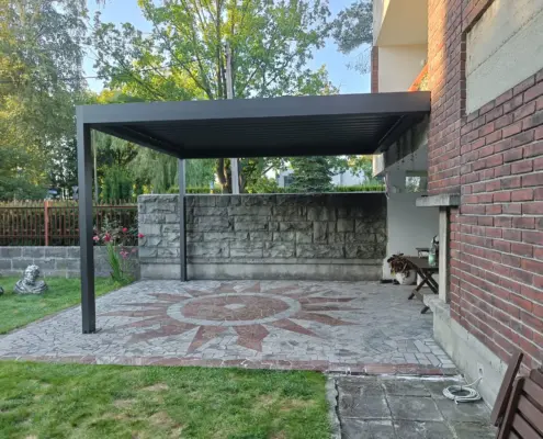 Nowoczesna pergola tarasowa SOLE – realizacja Katowice.