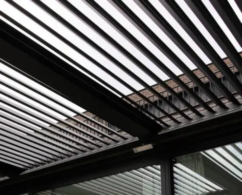 Pergola Ombra - konstrukcja wsparta o fasadę budynku